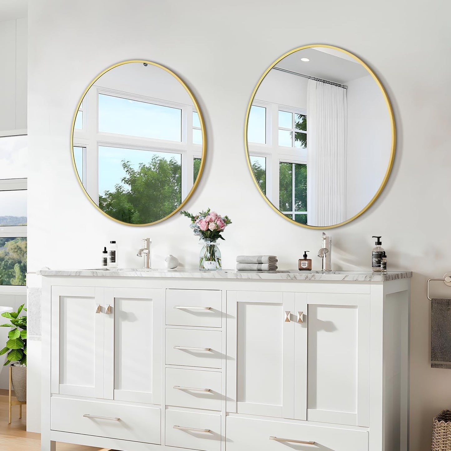 PUZONJIG Round Mirror 24 Inch Gold Round Bathroom Mirror Wall Mirror Brushed Metal Frame Anti-Rust Tempered Glass for Bathroom Bedroom Entryway Living Room