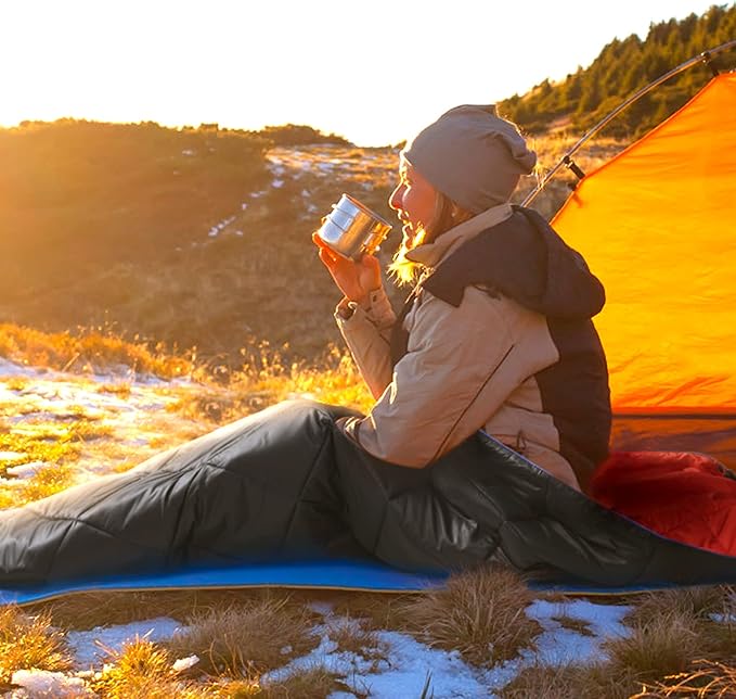 UNIKOME Outdoor Packable Camping Blanket, Lightweight Travel Blanket for Camping, Dual-Sides Puffy Down Alternative Camping Blanket with Snap Clasps, 75"×52", Black&Red