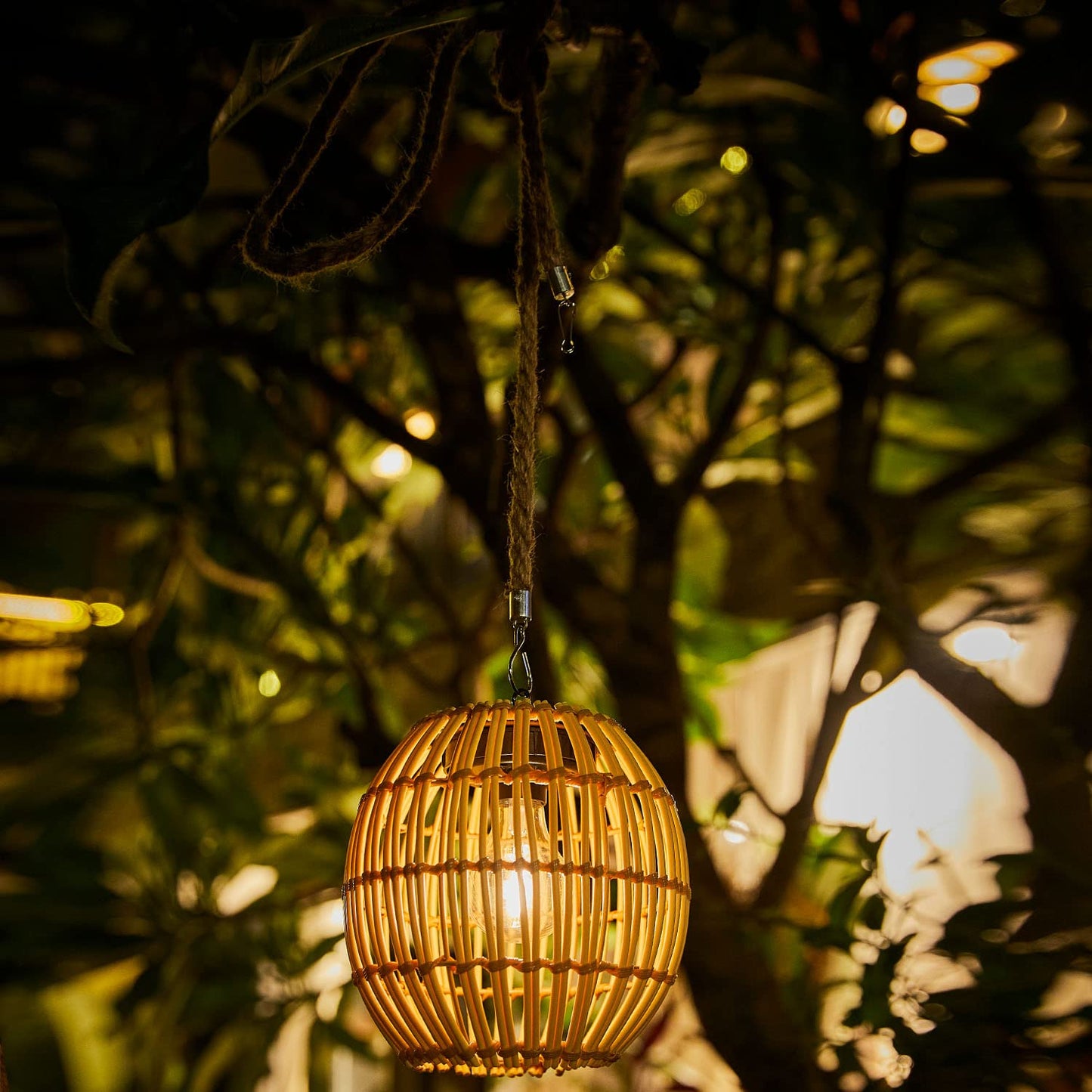 Livinlarge Hanging Solar Lantern Outdoor Waterproof, Large Solar Rattan Lantern Outdoor with Twine Handle, Bright Outdoors Hanging Lights with Edison Bulb for Garden Patio Yard Decoration