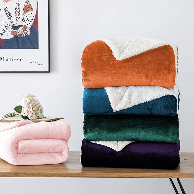 IR Imperial Rooms Emerald Green Sherpa Fleece Throw Blanket Twin Size for Bed - Wholesale Bulk Pack of 12 Sherpa Blankets - Soft Fluffy Throw Blankets for Hotels, Guest Bedroom, 60x80 Inches