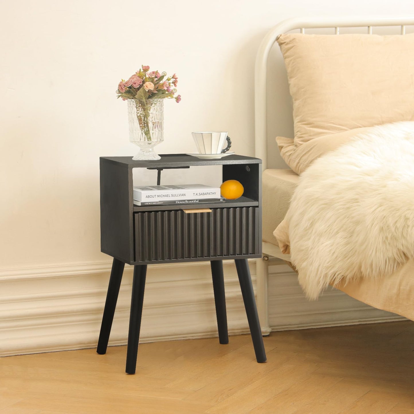 Fultyle Black Nightstand with Charging Station, Mid Cetury Modern Nightstand with Drawers, Fluted End Side Table with Solid Wood for Bedroom, Dorm and Small Space (Black)