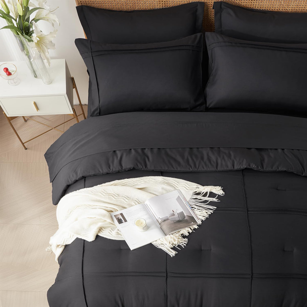 Yogeneg Twin Comforter Set 5 Piece Bed in a Bag,Grid Pinch Pleat Black Twin Bedding Set,Striped Textured Soft Microfiber Comforter with Sheet Set,All Season Complete Bed Set(Black,Twin)