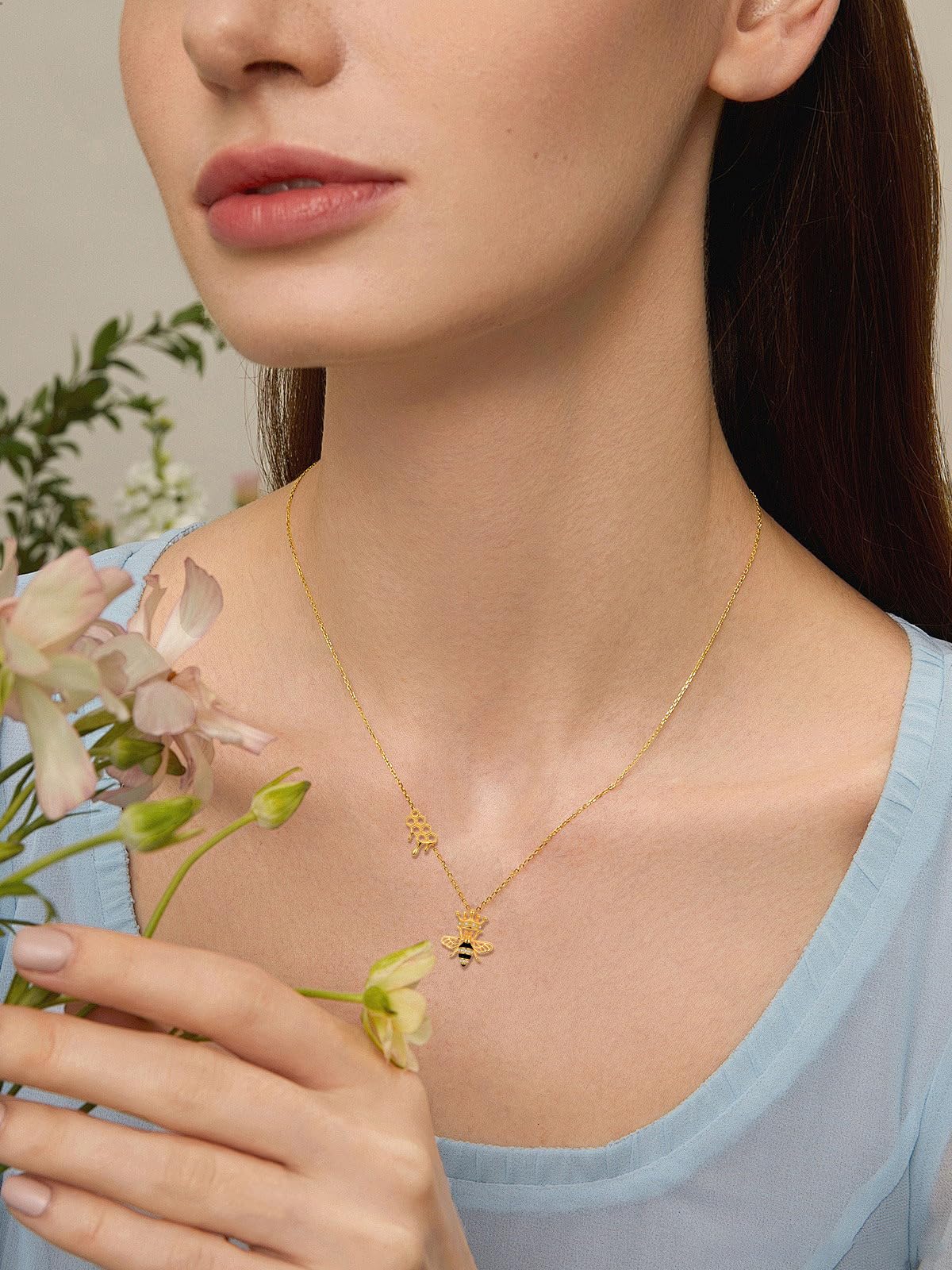 Lypic Bee Necklace 925 Sterling Silver Queen Bee Necklace with Honeycomb Bumblebee Crown Jewelry Gifts for Women