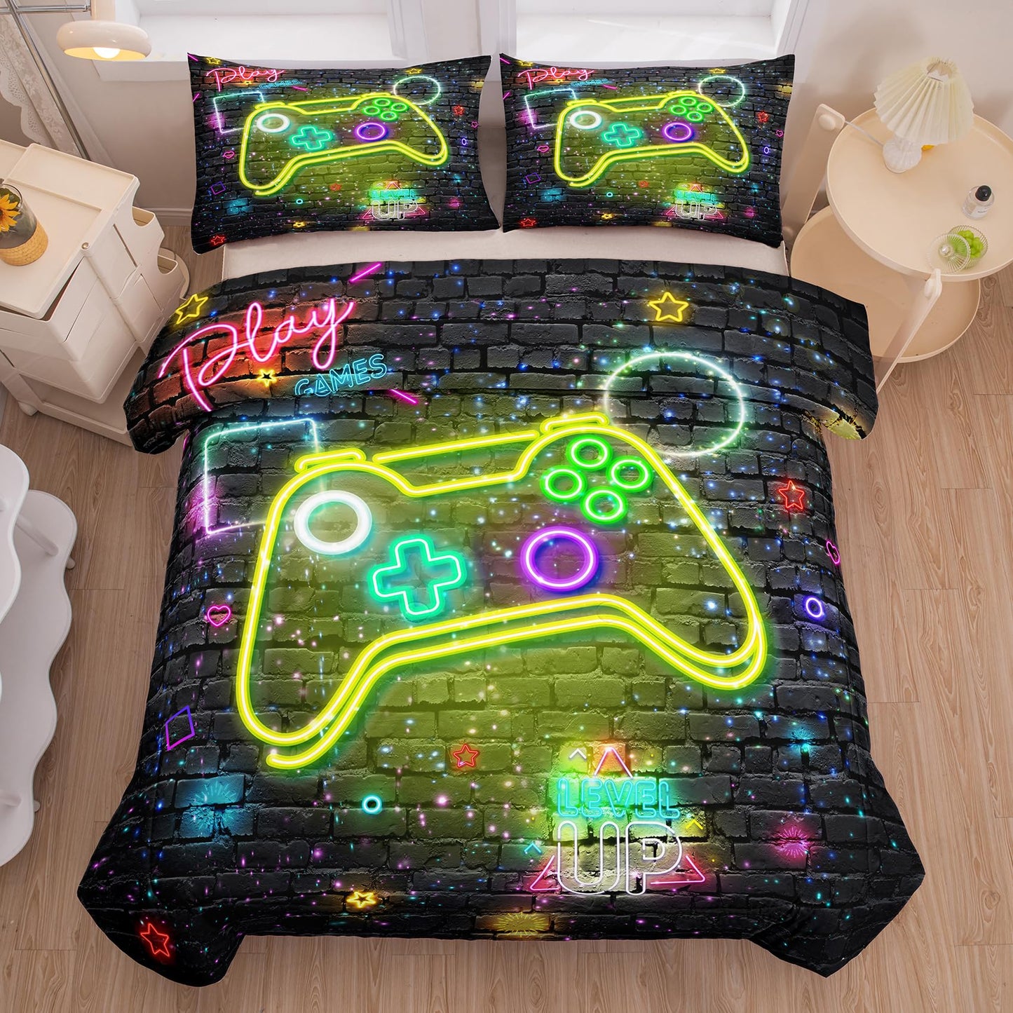NINENINE Gaming Bedding Sets - Twin Comforter Sets for Boys & Kids (5PCS - 1Comforter, 1Flat Sheet, 1Fitted Sheet, 2Pillowcases)