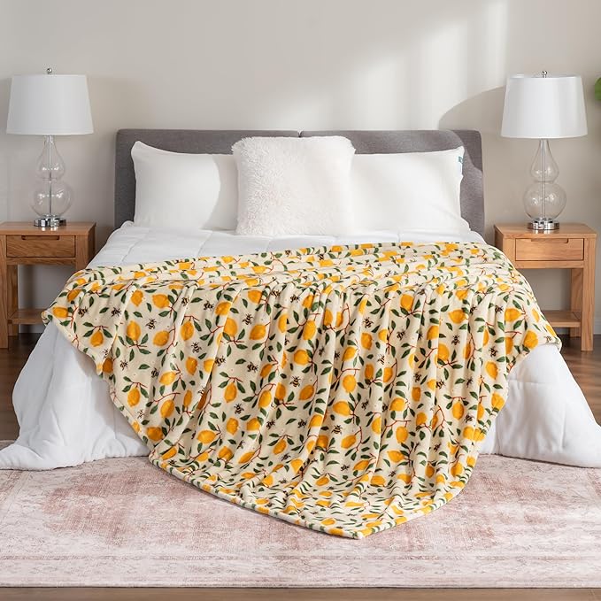 Berkshire Blanket-Classic Heavyweight Soft Printed VelvetLoft® Plush Warm Blanket, Twin Size Soft Fuzzy Blanket for Couch Sofa Bed, Lemons and Bees Yellow, 60in x 90in