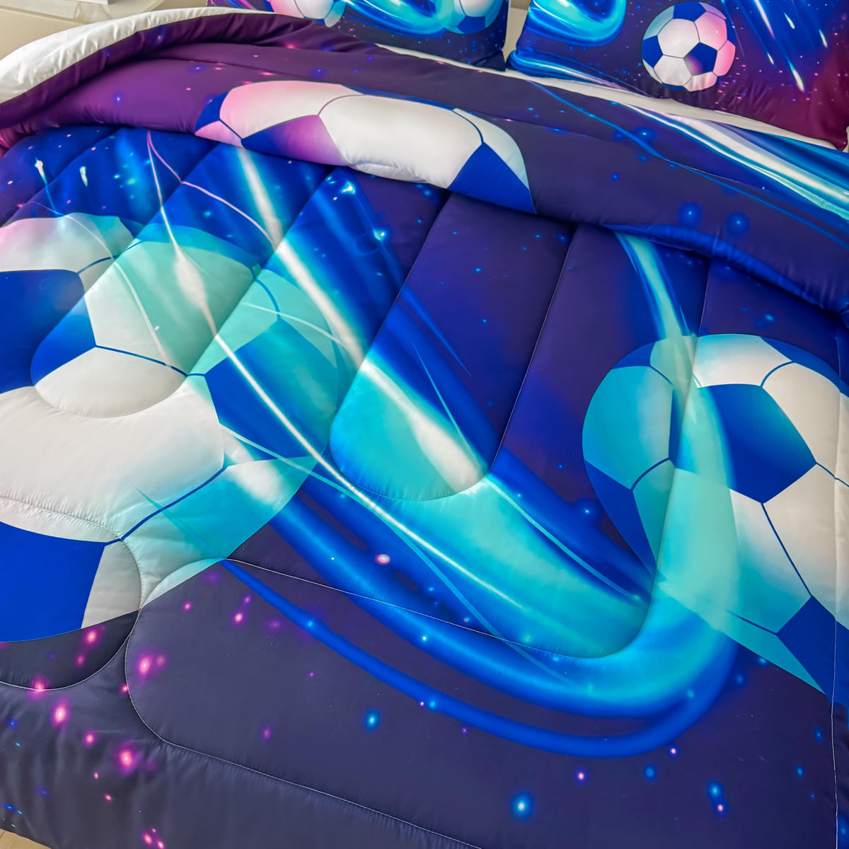 Peopleareok Soccer Comforter Set Twin (68x86 Inch), Purple Blue Soccer Theme Comforter, Sports Football Bedding, 2 Pieces Soft Microfiber Football Bedding Set for Boys Kids with 1 Pillowcases