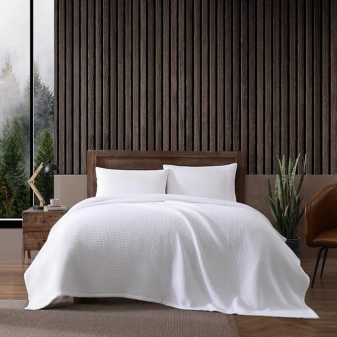 Eddie Bauer - King Blanket, Super Soft & Medium Weight, Softens Every Wash (Solid Waffle White, King)