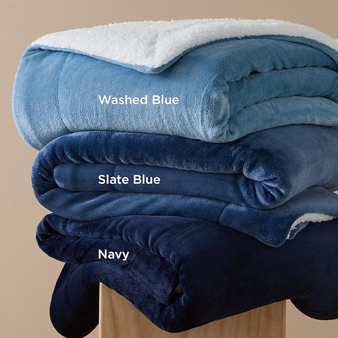 Bedsure Sherpa Fleece Blankets King Size for Bed - Thick and Warm, Soft Fuzzy Plush King Blanket for Winter, Navy, 108x90 Inches