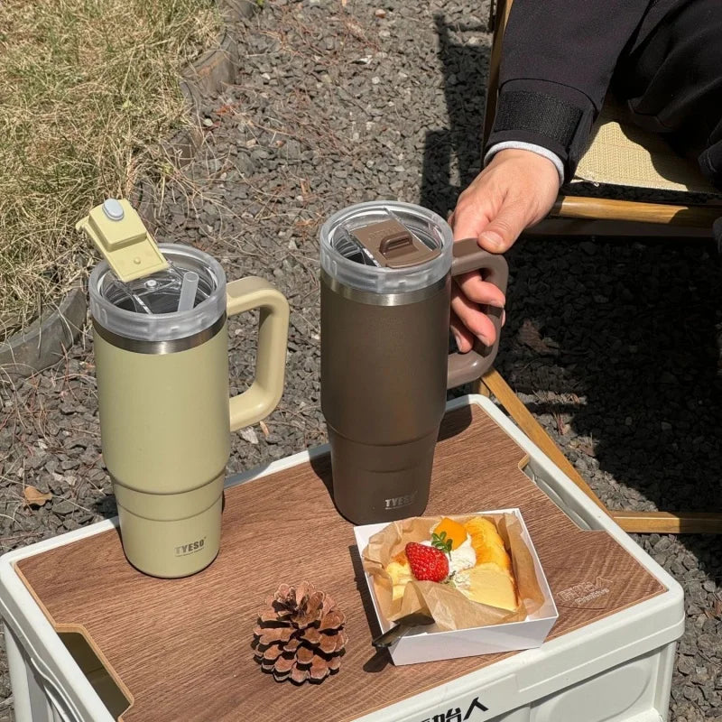 Tyeso High-Capacity Tumbler